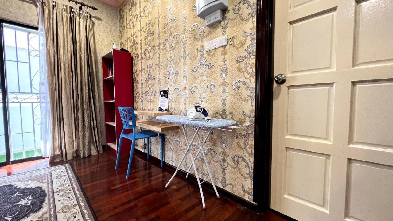 Yb Guest House 4 Bilik 5 Katil Chukai Экстерьер фото