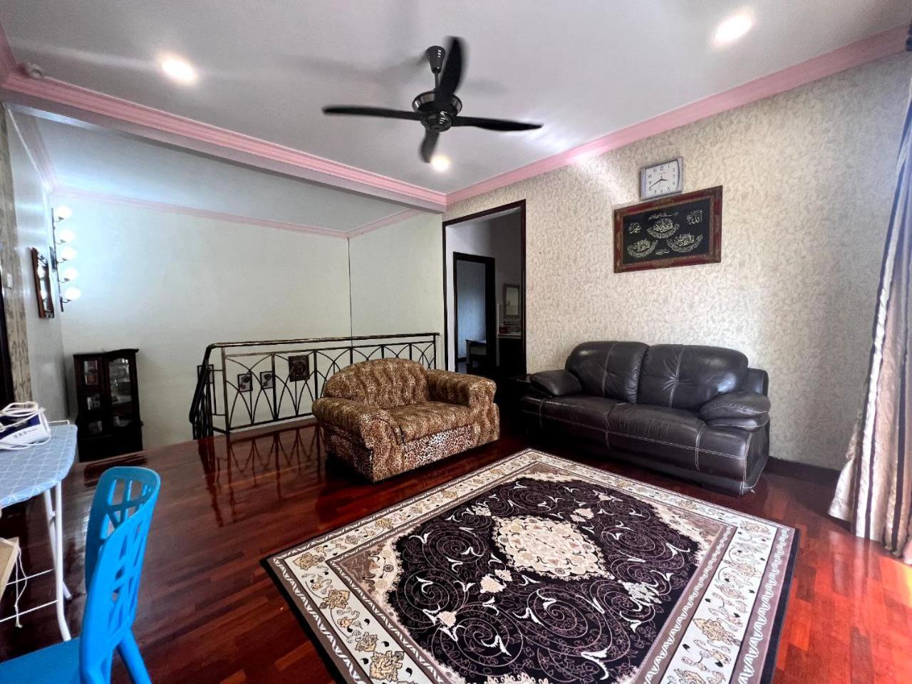 Yb Guest House 4 Bilik 5 Katil Chukai Экстерьер фото